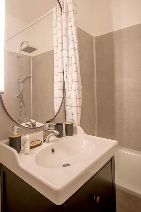 Rare Appart 2 Chambres En Duplex Design Au Panier Marselha Exterior foto